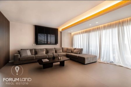 Μεζονέτα προς Ενοικίαση 210 τ.μ. - 5.000€ - Φωτογραφία 2