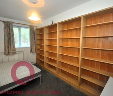 4 bedroom flat to rent - Photo 4
