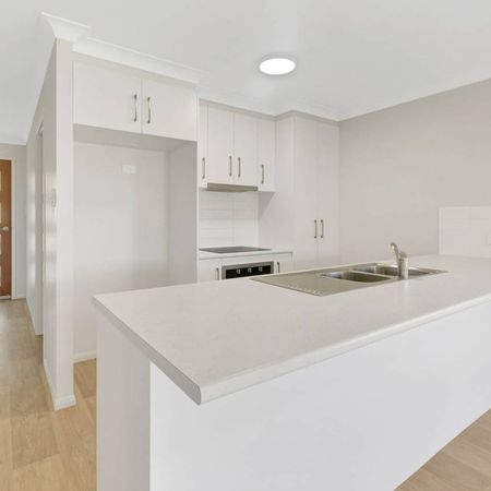 Modern, quiet, and convenient! - Photo 3