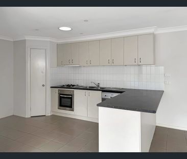 Good size home in great location - Photo 5