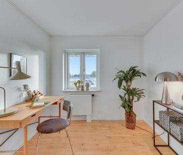 Flyt ind i Thorshammer, et hyggeligt område med byhusstemning, her ... - Photo 2