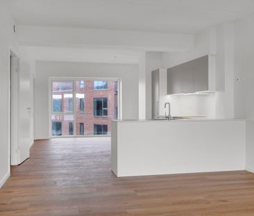 Lys 3-værelses lejlighed med altan og panoramaudsigt i Nørresundby - Foto 5