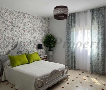 Townhouse in Corumbela, Inland Andalucia in the mountains - Photo 1