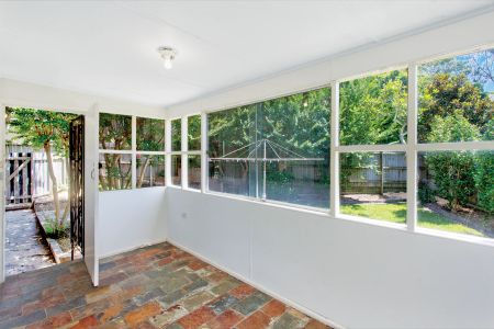 57 Churchill Crescent, Allambie Heights. - Photo 4