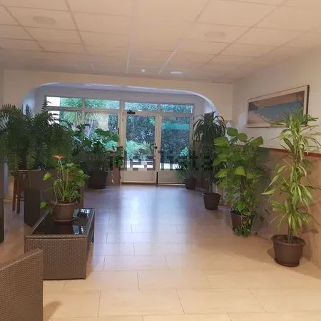 Alquiler de piso en Calle Teodoro Llorente, 4 - Photo 1