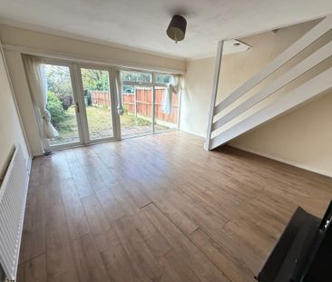 Hinstock Close, Penn, Wolverhampton - Photo 1