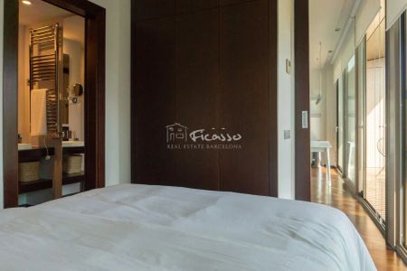 Piso de alquiler en Augusta, Sarrià - Photo 3