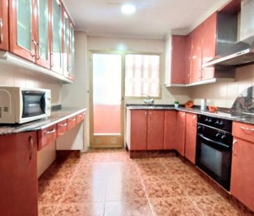 Carrer de Vázquez de Mella, Burjassot, Valencian Community 46100 - Photo 4