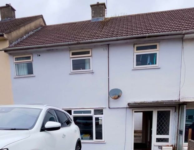 Chakeshill Drive Room 2 - Photo 1