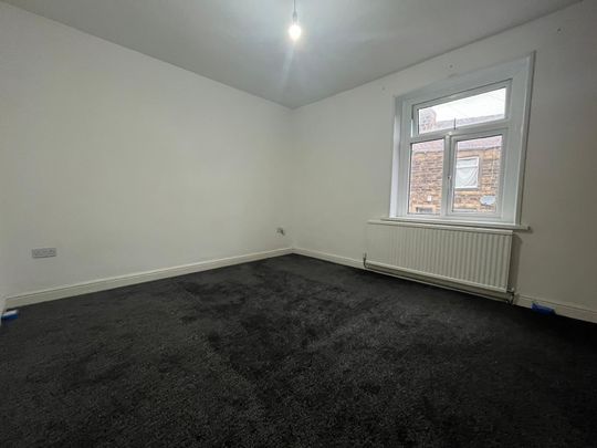 Chelsea Street, Keighley - Photo 1