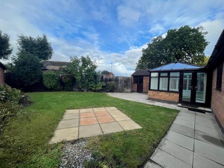 3 bedroom bungalow to rent - Photo 5