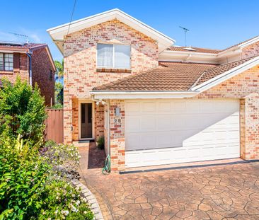 Family living in a sought after location - Photo 1