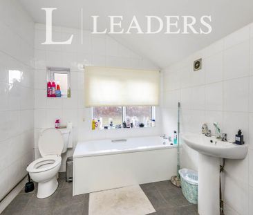 4 bedroom house share to rent - Photo 4