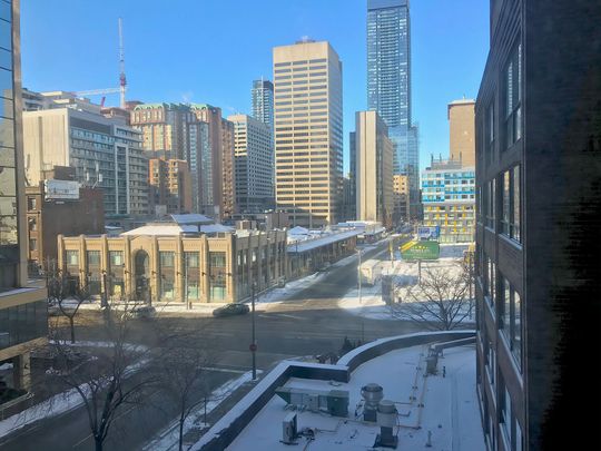 For Lease - 633 Bay Street Unit# 511, Toronto, Ontario - Photo 1