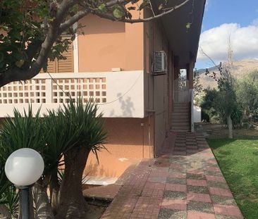 Μονοκατοικία για ενοικίαση Παλαιά Φώκαια - Photo 6