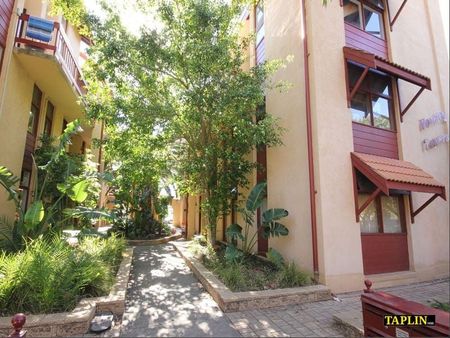 2/23 Moseley Street, Glenelg - Photo 4