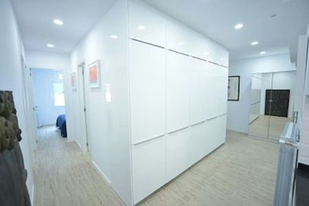 Carrer de Bonsoms, Barcelona, Catalonia 08028 - Photo 2