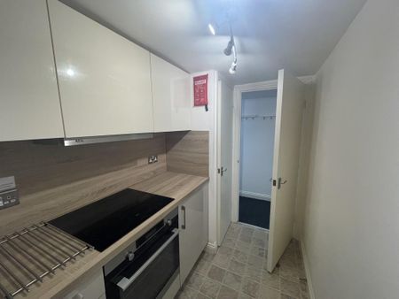 1 bedroom apartment to rent - Photo 2