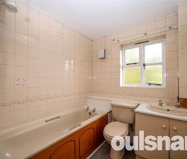 Station Approach, Barnt Green, Birmingham, Worcestershire, B45 - Photo 1