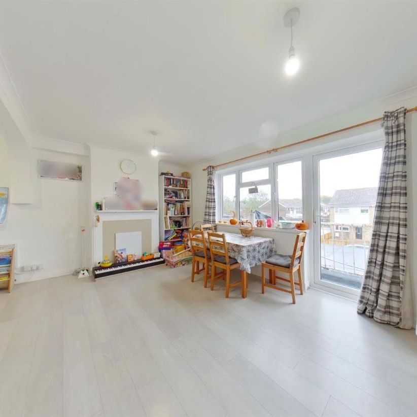 Gregson Avenue Bridgemary Gosport, Hampshire PO13 0UR - Photo 1