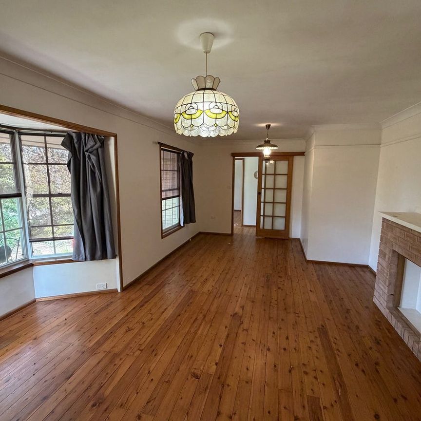 Open home Saturday 3.00 - 3.15 - Photo 1