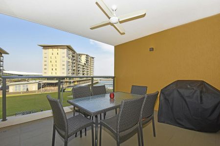 5205/5 Anchorage Court - Photo 4