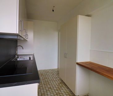 Appartement met veel lichtinval, 2 slaapkamers, terrasje en kelder - Photo 3