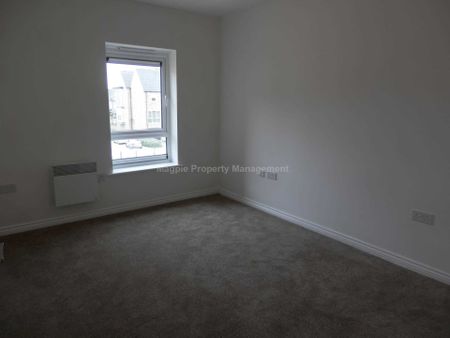 Price £995 pcm - Available 19/05/2026 - Unfurnished - Photo 2