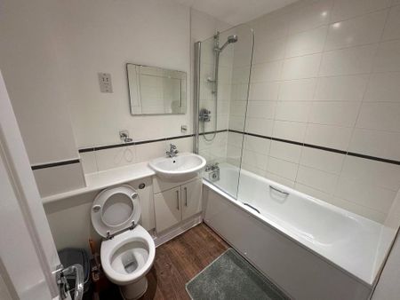 2 bedroom end of terrace house to rent - Photo 5