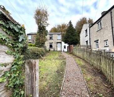 2 bedroom semi-detached house to rent - Photo 2
