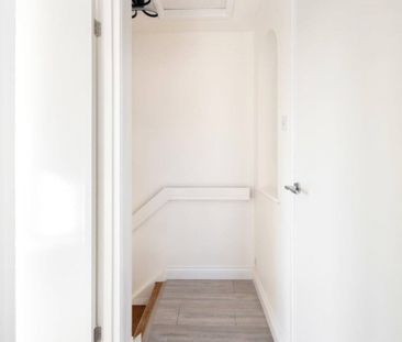 Joshua Street, E14 - Photo 2