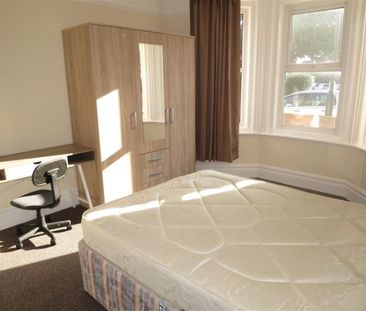 Heron Court Road Bournemouth, BH3, Dorset - Photo 3