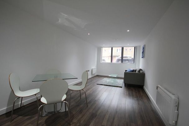 2 bedroom apartment to rent - Photo 1