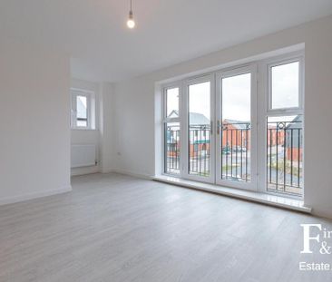 2 bedroom maisonette to rent - Photo 2