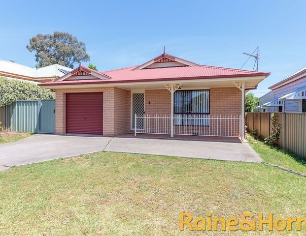 5 Bishop Street, Dubbo, NSW 2830 - Photo 1