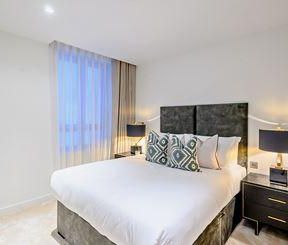 3 bedroom flat to rent - Photo 6