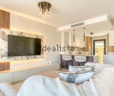 Alquiler de chalet pareado en Calle Amatista - Photo 4