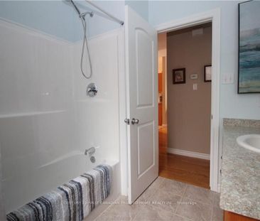 For Lease - 1821 DALMAGARRY Road, London North, Ontario - Photo 6