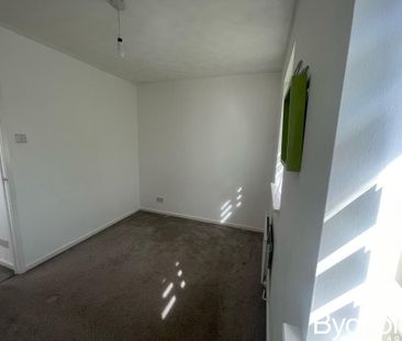 2 bedroom end of terrace house to rent - Photo 1