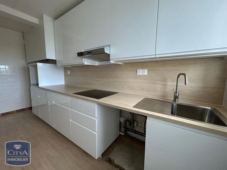 Location Appartement 3 pièces 74m² RAMBOUILLET 78120 - Photo 2