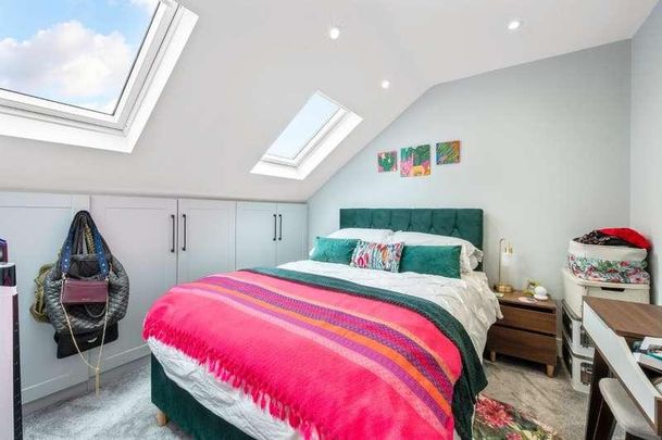 Kingston Road, Raynes Park, London, SW20 - Photo 1