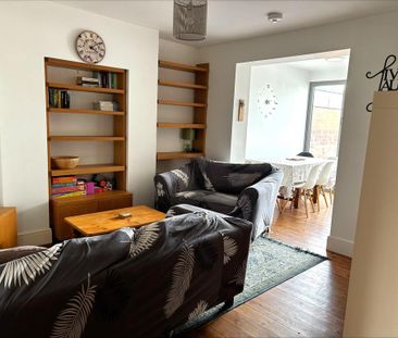 4 bedroom property to rent - Photo 2