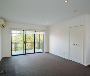 122/215 Stirling Street, PERTH - Photo 6