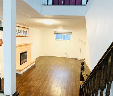 For Lease - 642 Eaglemount Crescent, Mississauga, Ontario - Photo 1