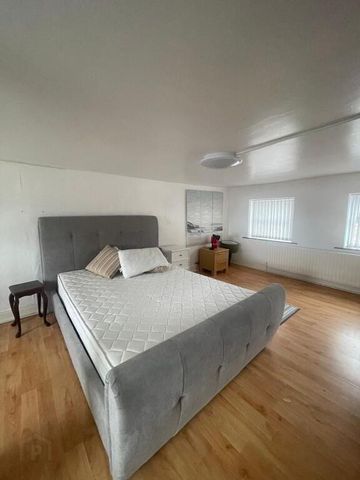 14 Seymour Street, Lisburn, BT27 4XF - Photo 4