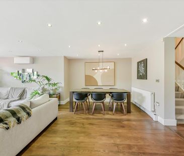 4 bedroom townhouse to rent - Photo 1