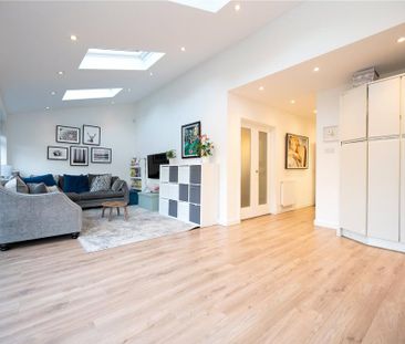 4 bedroom house to rent - Photo 3