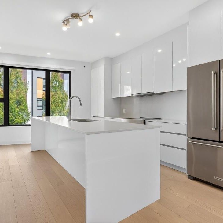 Appartement à louer - Montréal (Verdun/Île-des-Soeurs) (Île-des-Soeurs) Appartement à louer - Montréal (Verdun/Île-des-Soeurs) (Île-des-Soeurs) - Photo 1