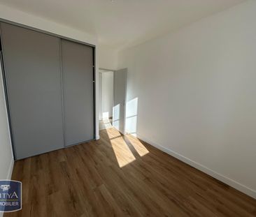 Location Appartement 3 pièces 63m² VILLEFRANCHE SUR SAONE 69400 - Photo 3