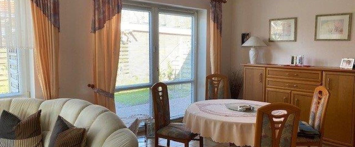 Attraktive 3-Zimmerwohnung mit Stellplatz in guter Lage in Husum zu vermieten! Otto Stöben GmbH - Photo 1